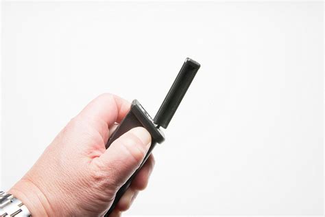 Replacing/Removing Glock Magazine Base Plates