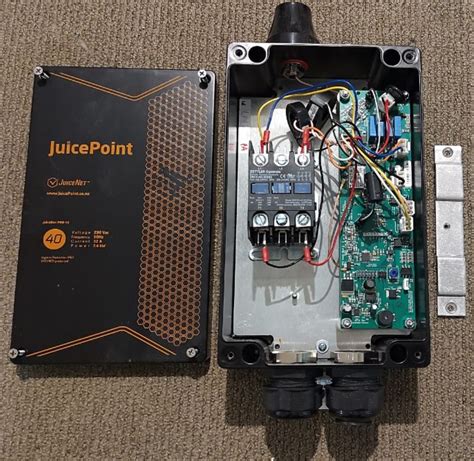 FS : JuiceBox PRO 40 - EV Charger
