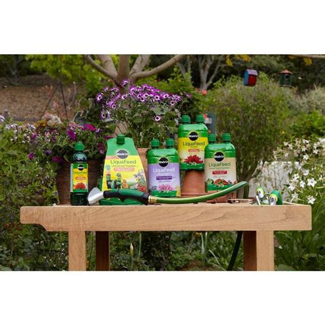 Buy LiquaFeed 16 ऑउंस. तरल टमाटर, फल और सब्जियां संयंत्र खाद्य रिफिल (2 ...
