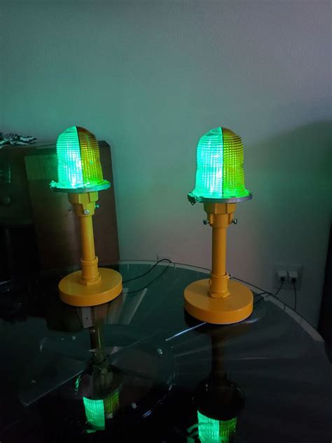 Metar runway lamp