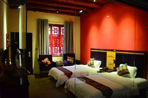 JIUZHAIGOU TIBETAN BARLEY INN (Zhangzha) - Hotel Reviews & Photos ...