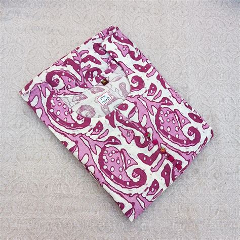 Magenta Purple Paisley Office Wear Kurti | Chic Style – Bavis Clothing