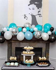 Backdrop With Balloon Garland by Ways To Style A Balloon Garland Backdrop With Balloon Garland