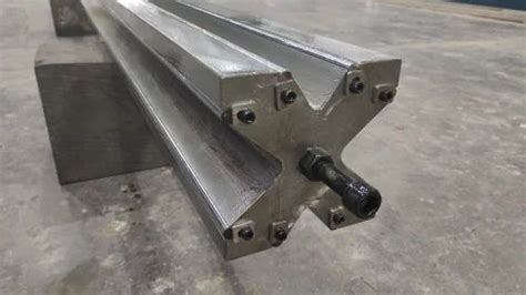 Press Brake V Block - 60 mm Press Brake Tools Manufacturer from Indore