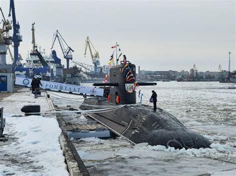 В состав ВМФ России вошла новая подводная лодка