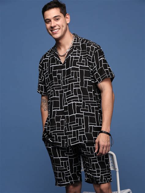 SHOWOFF Men's Printed Cuban Collar Black Relaxed Fit Co-Ords Set