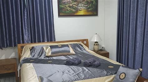 BUTSABA GARDEN RESORT (San Pa Yang) - Inn Reviews, Photos, Rate ...