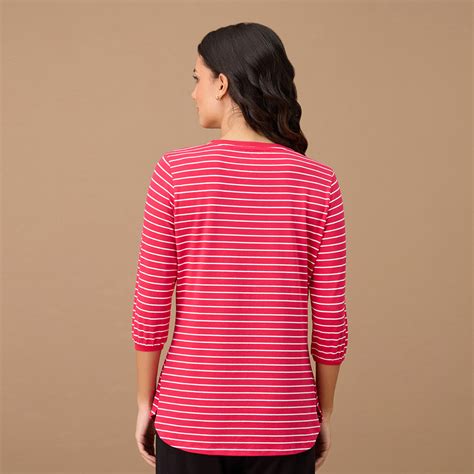 Striped Slim Fit Tee-NYS801-Red Stripe – Nykd by Nykaa