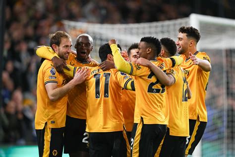 Wolves Goal Song 的图像结果