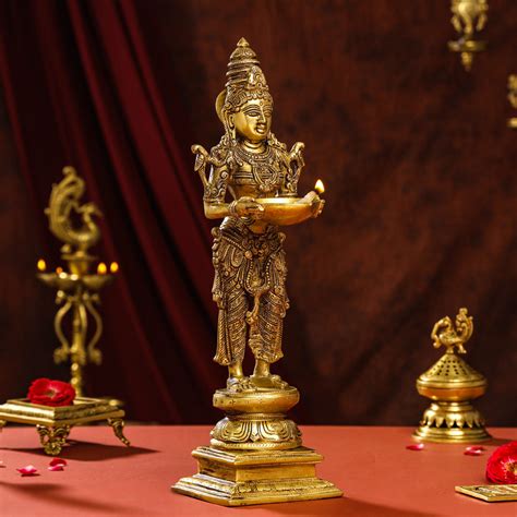 Brass Superfine Deep Lakshmi Pair (18 Inch) – Vedansh Craft