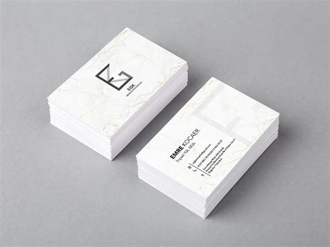 Eye-Catching Business Card Design 的图像结果