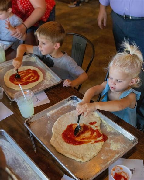 St. Augustine - V Pizza Locations