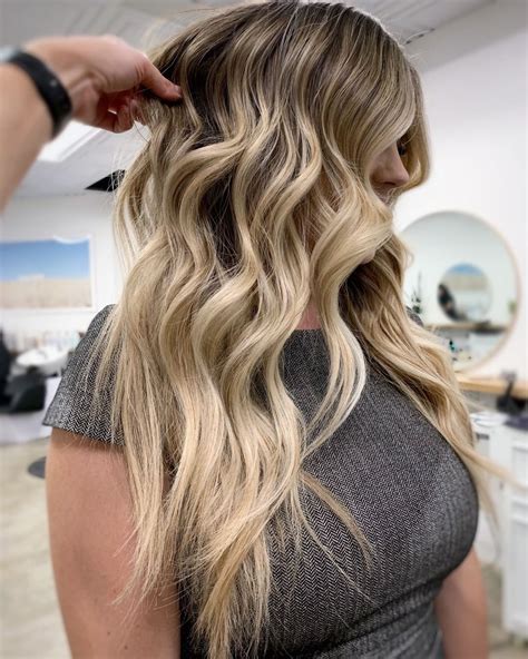 blonde hair meaning