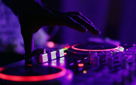 Java How to Play Music in a Loop 的图像结果