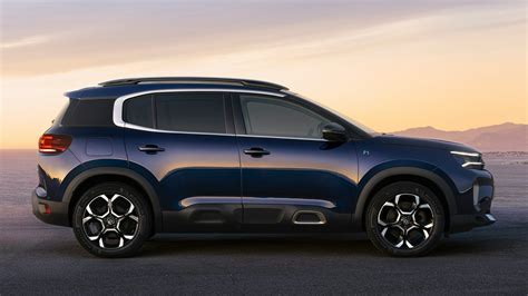 10 best commuter cars | Carwow