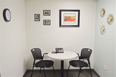 Interview Room Layout 的图像结果