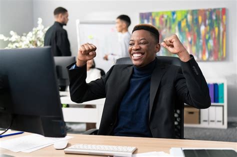 Hard Working 的图像结果