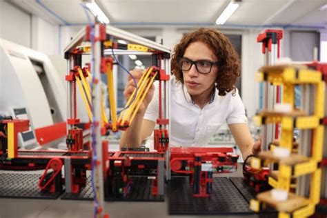 Machine Learning Easy Engineering Classes 的图像结果