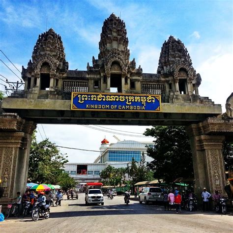 Here's How To Book The Mumbai-Goa Vistadome Train