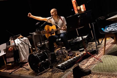 Akustik-Konzert in Tom’s Kneipe mit Lutz Drenkwitz, Weingasse 12, 56850 ...