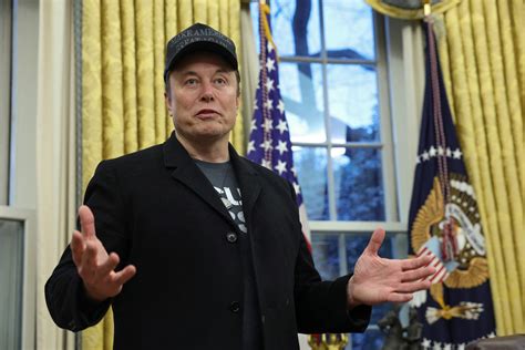 Elon Musk grilled about DOGE transparency, conflicts in Oval Office ...