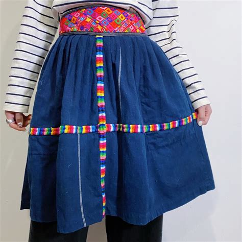 Guatemala navy embroidery mini skirt | LEMON