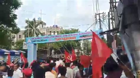 CPI(M) supporters clash with police in West Bengal’s Burdwan accusing ...