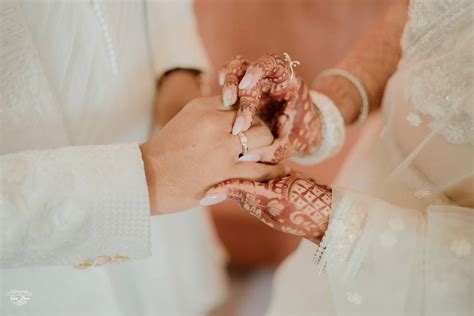 The 10 Best Wedding Photographers in Pune - Weddingwire.in