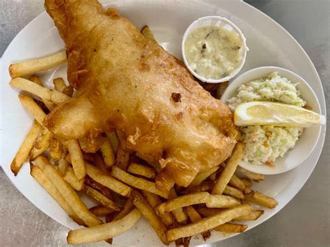 The Ice House - Buckhorn's Only Home-Style Restaurant