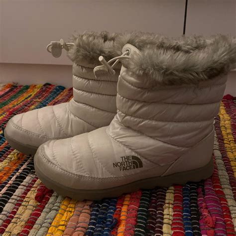 The North Face puffer boots for snow! Size women's... - Depop