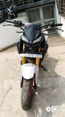 Buy & Sell Second Hand Yamaha Mt 15 in India, Used Bikes in India | OLX