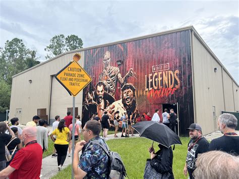 REVIEW: Universal Monsters: Legends Collide House at Universal Orlando ...