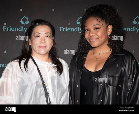 Zillow house hi-res stock photography and images - Alamy