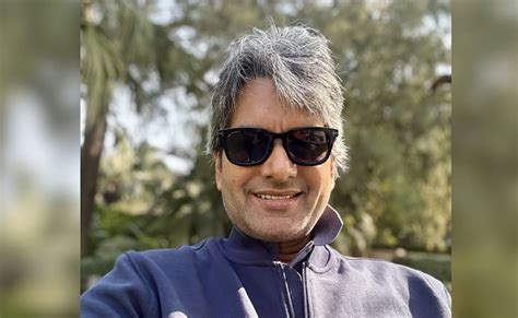 Sudhir Chaudhary airs misleading footage on Doordarshan debut show ‘decode’