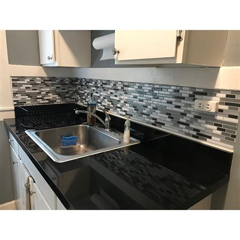 Vinyl Flooring Backsplash: A Stylish And Affordable Option - Flooring ...