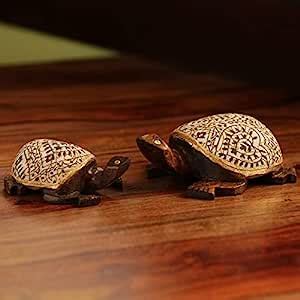 ExclusiveLane 'The Talking Turtles' Home Décoration Living Room Hand ...