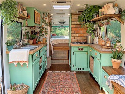 Adventure‑Ready Durable & Stylish Camper‑Van Flooring