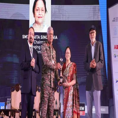 Vinita Singhania receives Lifetime Achievement Award at the 7th Indian ...