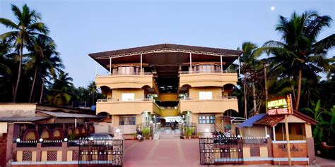 Aryan Residency Murudeshwar: Beach Hotel Review
