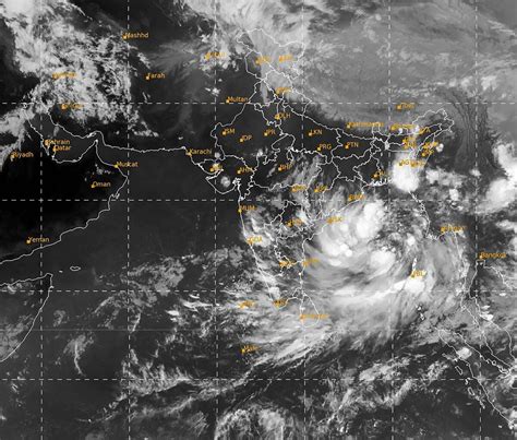 Cyclone Yaas update: Cyclone Yaas to turn into severe storm in 24 hrs ...