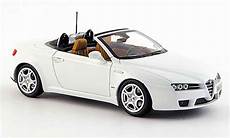 voiture miniature alfa romeo alfa romeo spider miniature edizione 2008 blanche 2007 voiture miniature alfa romeo alfa romeo spider miniature edizione 2008 blanche 2007