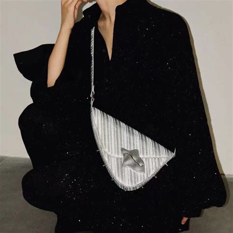 FLOW LOCK SERIES BAG IN GLOW – Elleganti