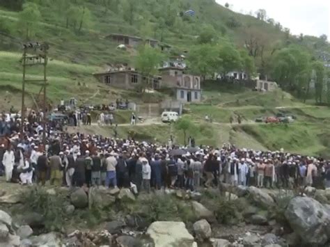 Jammu Kashmir Target Killing Government Employee Shot Dead Rajouri ...