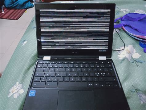 Acer Chromebook screen got flickering glitching and heavy fan sound is ...