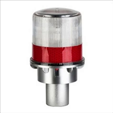 Road Delineators - Road Safety Delineator Manufacturer from Mumbai