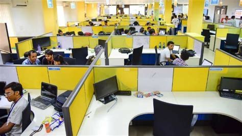 Layoff மத்தியில் 2023ல புதிய வேலைவாய்ப்பில் சேர முடியுமா? ஐடி ஊழியர்கள் ...