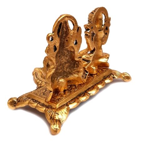 Metal Lakshmi Ganesh Idol with Diya (Product Code 2652) at Rs 366.00
