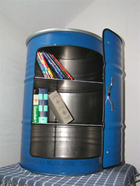 Designer Schrank aus 200 Liter Ölfass Blau us in Sehnde auf ...