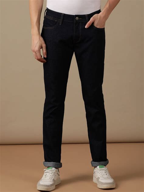 Wrangler Men Cotton Skanders Slim Fit Low-Rise Stretchable Jeans ...