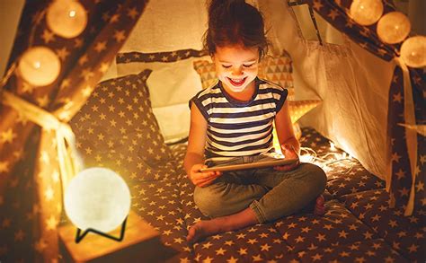 REFULGIX 3D Moon Lamp 7 Colour 15 cm Changeable Sensor for Bedroom ...